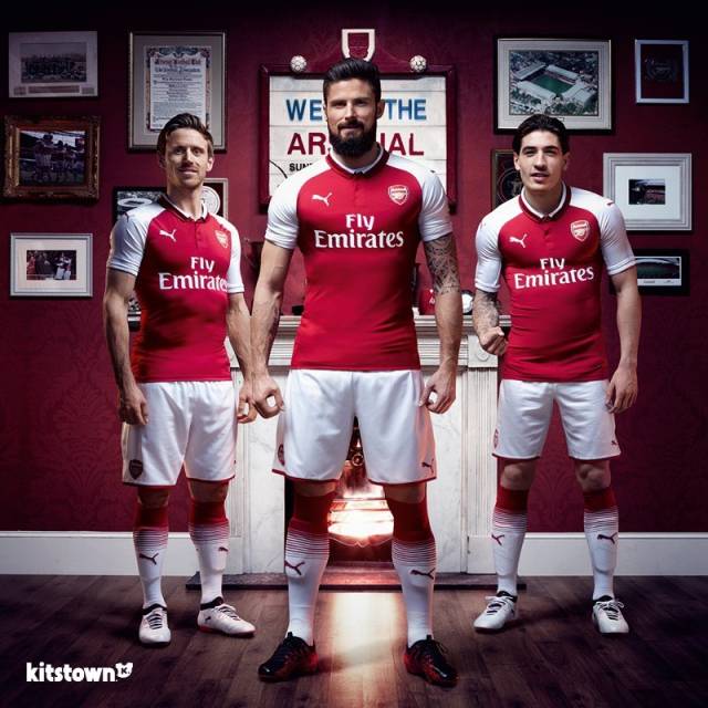 穆斯塔菲：阿森纳的灵活性使其很难突破，定位球很有威胁