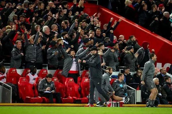 圣保罗官方：奥斯卡被确诊为迷走神经性晕厥，目前情况稳定