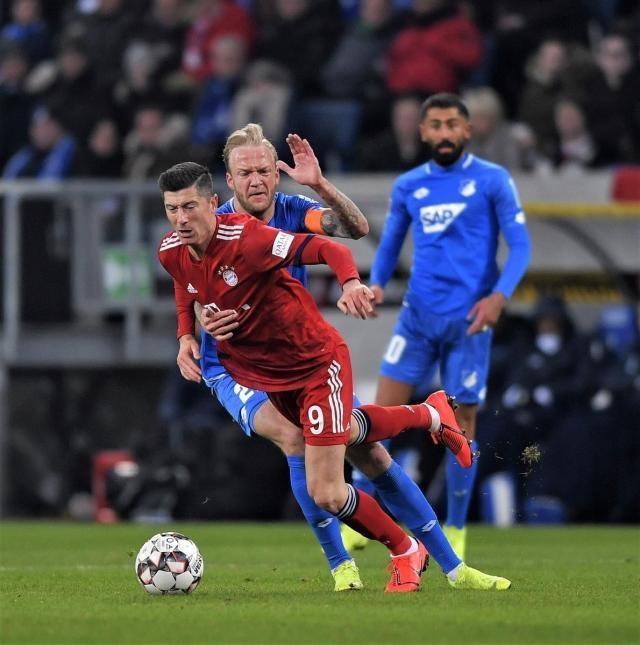 德比战投掷物品，西足协处罚塞维利亚部分看台关闭3场+罚款