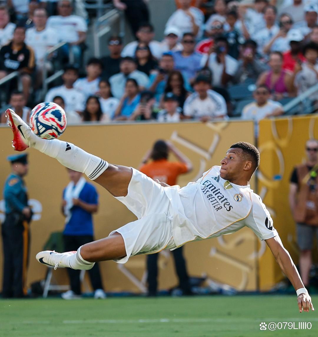 原浙江队主帅乔迪被拍到抵达玉溪，疑似即将正式执教云南玉昆