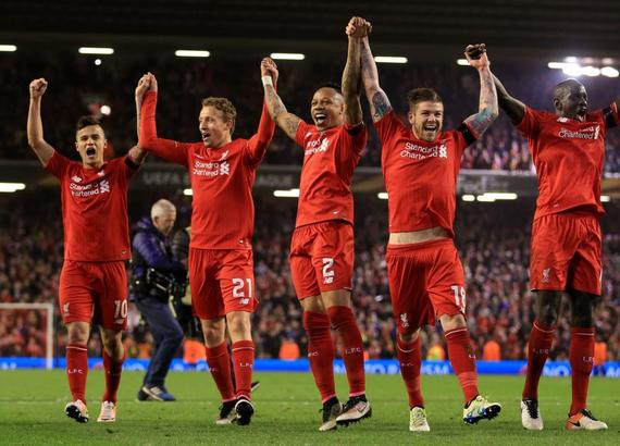 从天堂到地狱，索博在2-1领先后疯狂庆祝，被绝杀后伤心落泪