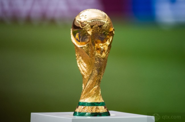 汉堡vs斯图加特：洛孔加、卢卡-武什科维奇首发，努贝尔、达希勒出战